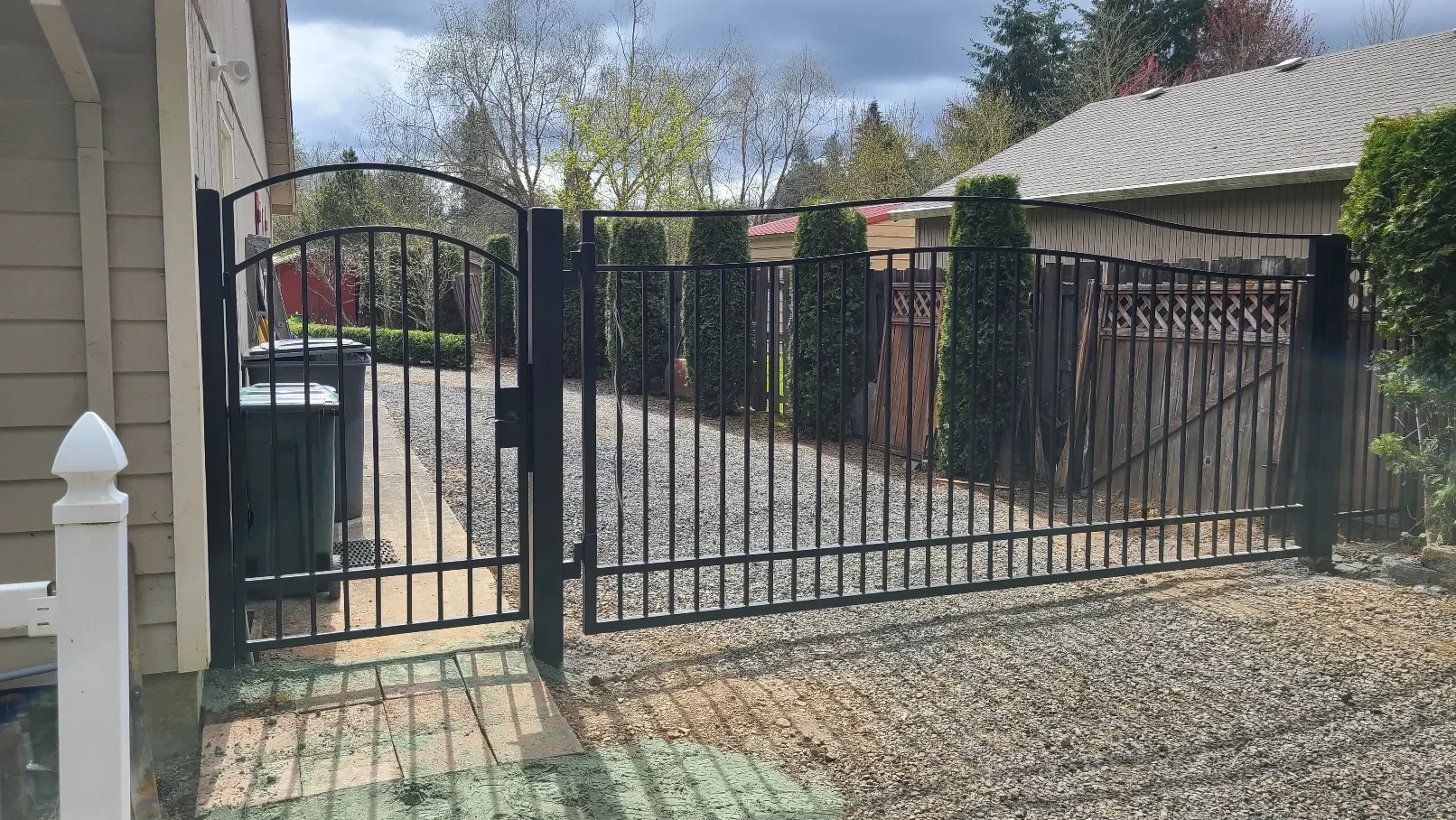 Pedestrian gates installation service in florida