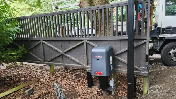 automatic driveway gates repair service in florida